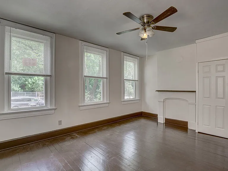 111 Gage St #2 — Photo 11