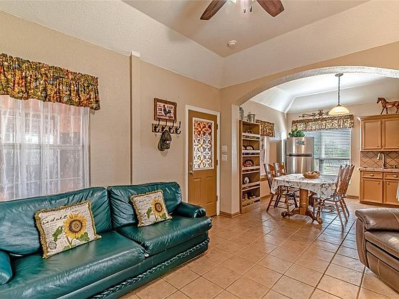 4th image of 1078 County Road 447