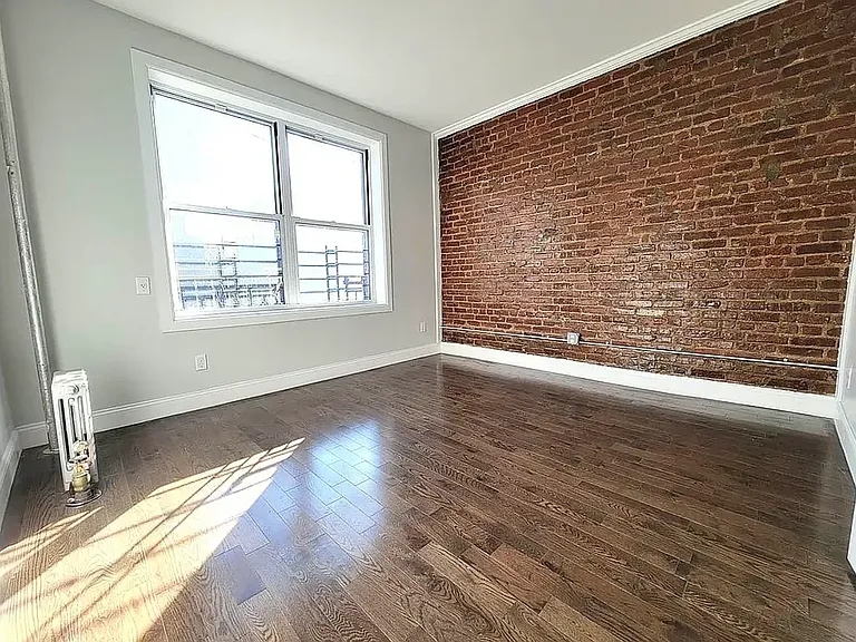 25 Vermilyea Ave #26 — Photo 2