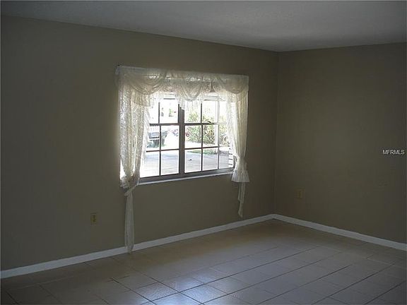 2nd image of 119 Tremont Dr