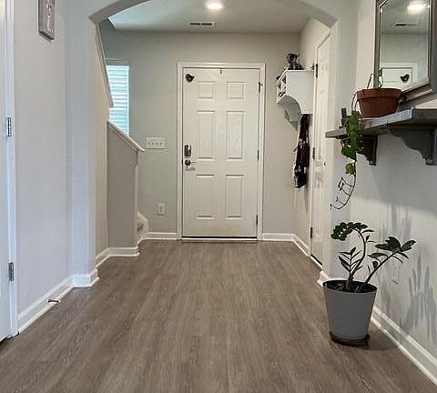 4th image of 407 Mineral Spring Lane