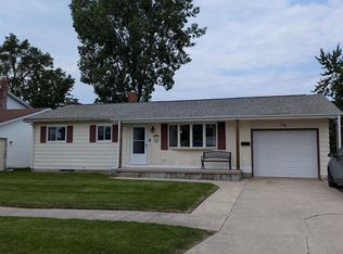 736 Caravelle Dr, Saginaw, MI 48604