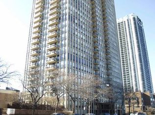 1660 N La Salle Dr APT 210, Chicago, IL