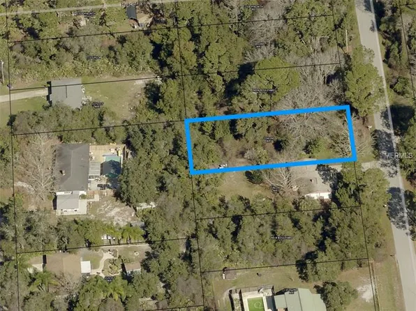 1556 2nd Ave, Deland, FL 32724