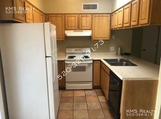 2610 S Oakenshield Way, Tucson, AZ 85730