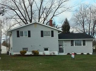 6658 Balsam Dr, Bedford Heights, OH