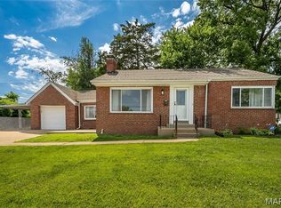 6300 Ashwell Dr, Saint Louis, MO 63123