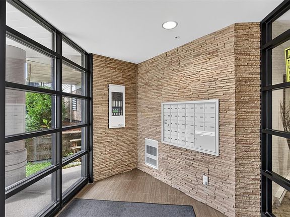 5th image of 566 Topsail Road UNIT 213
