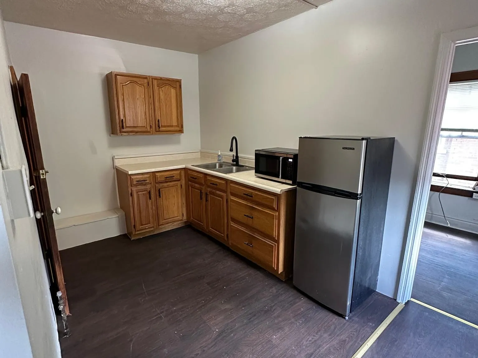 1 bed, 600 sqft, $900 — Photo 4