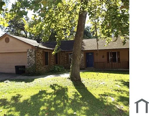 2402 Rambling Brook Dr — Photo 1