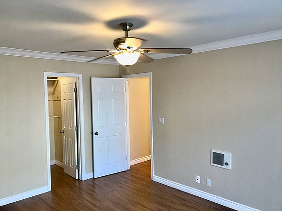 5th image of 4269 Lowell St APT 1