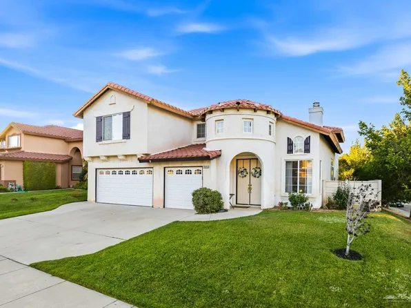 6545 Teasdale St, Lancaster, CA 93536