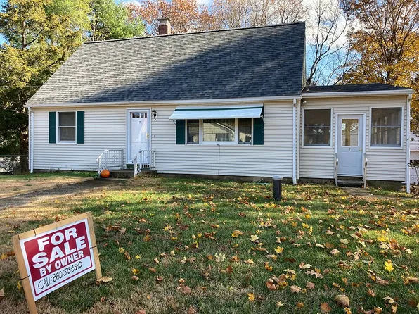 7 Bonville Dr, Uncasville, CT 06382