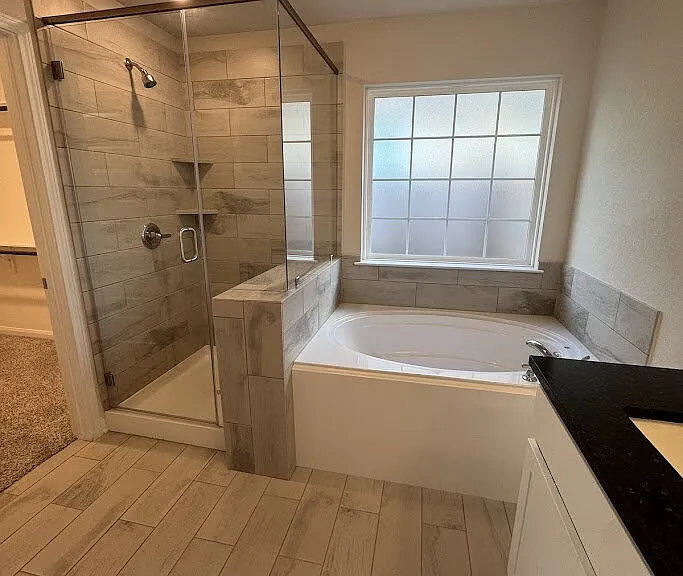1340 Kingsgate Dr — Photo 12