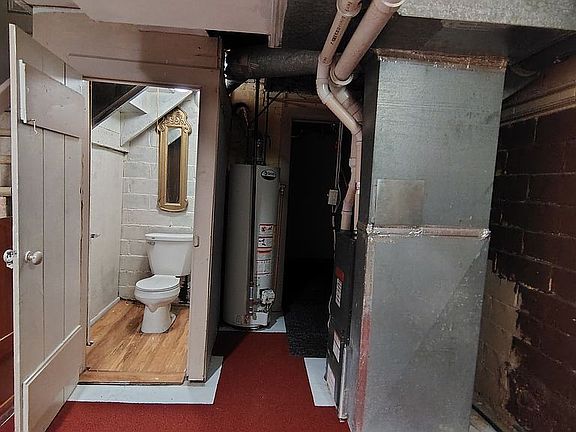 4th image of 313 E Lime St