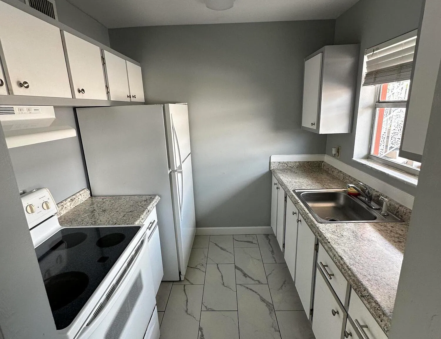 1 bed, 1.0 bath, 950 sqft, $1,850 — Photo 3
