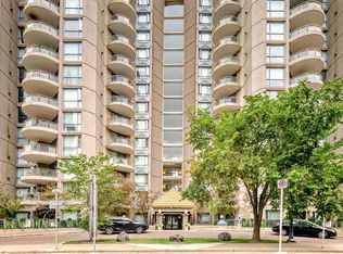 804 S 3rd Ave SW #801, Calgary, AB T2P0G9