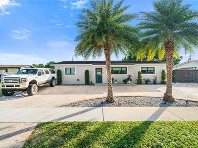 7874 NW 175th St, Hialeah, FL, 33015