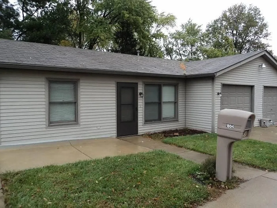 1800-1819 Kraig Drive