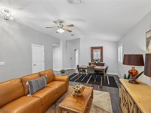 5th image of 5216 Velazco Ln