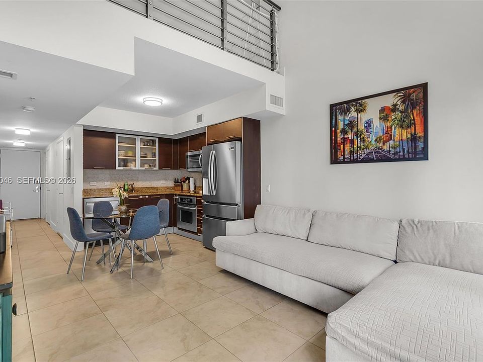 1st image of 41 SE 5th St APT 908