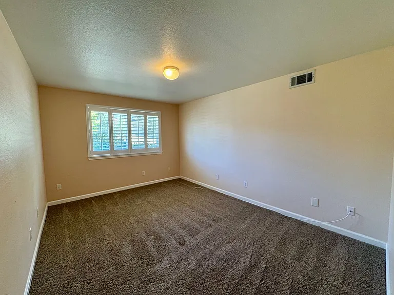 245 Incline Dr — Photo 35