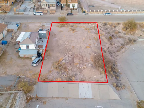 2214 Tremont Ave, El Paso, TX 79930