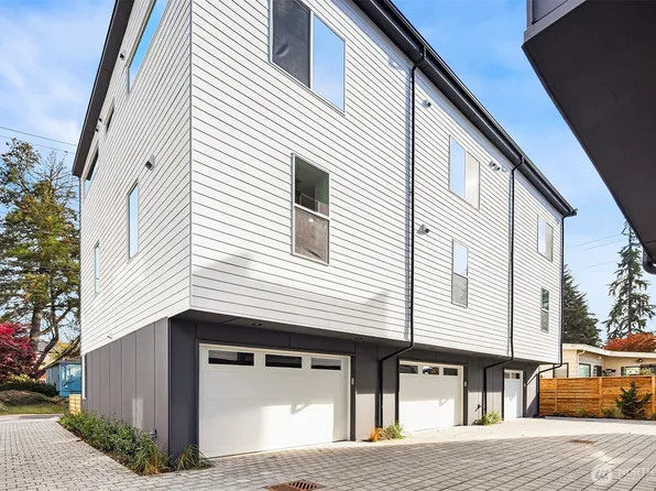 18013 2nd Avenue NE #B, Shoreline, WA 98155