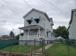 135 Chalfont St, Homestead, PA 15120