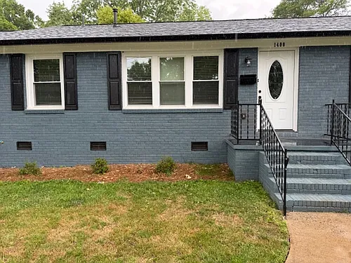 1400 Starbrook Dr Photo 1