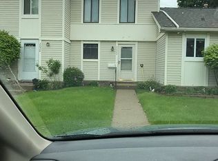 2022 Lac Du Mont Dr, Haslett, MI 48840