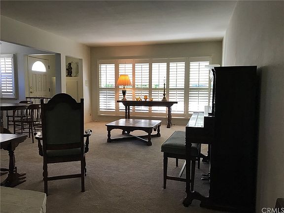 4th image of 7415 Cloverlawn Dr