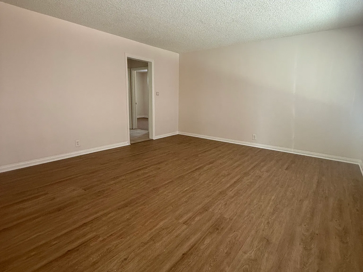 2 bed, $2,195 — Photo 1