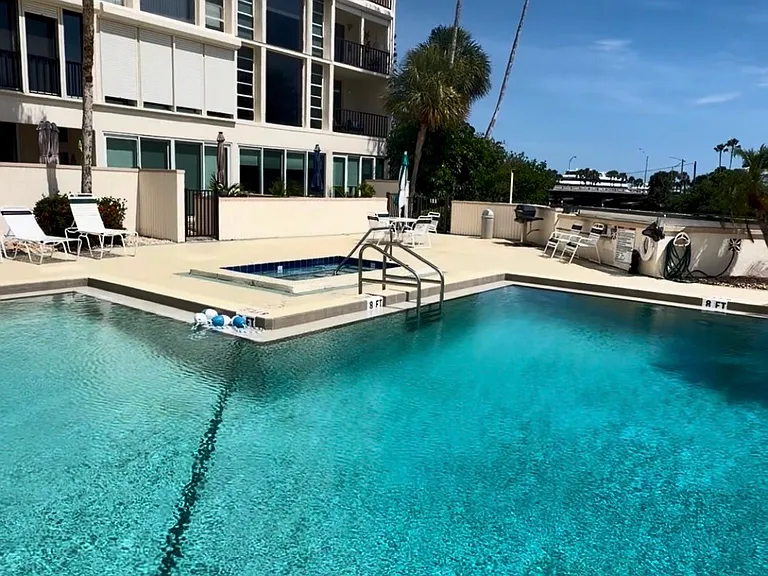 7400 Sun Island Dr #401 — Photo 13