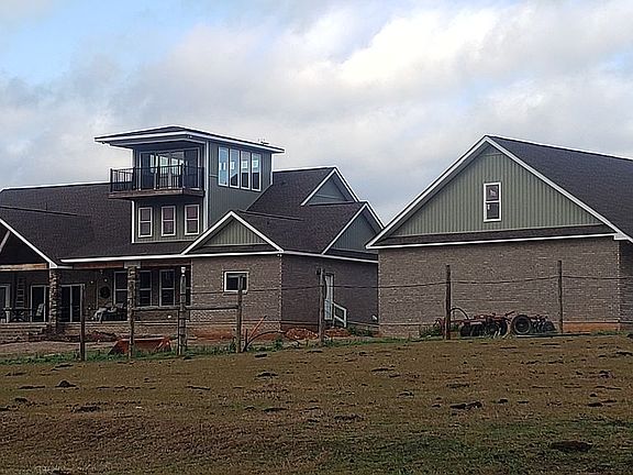 3rd image of 48155 Ingram Rd