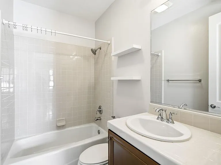 11528 Verona Dr — Photo 22