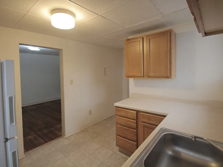 311 S Trenton Ave #2 — Photo 4