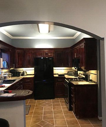3rd image of 1135 Kent Ave