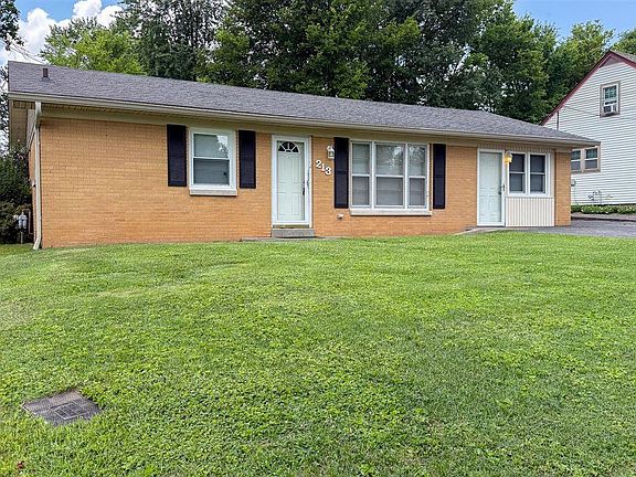 3rd image of 213 Marion Dr