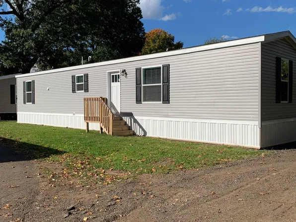 1900 North Broad Street #14, Meriden, CT 06450