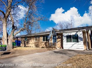 5318 Flower Cir, Arvada, CO 80002