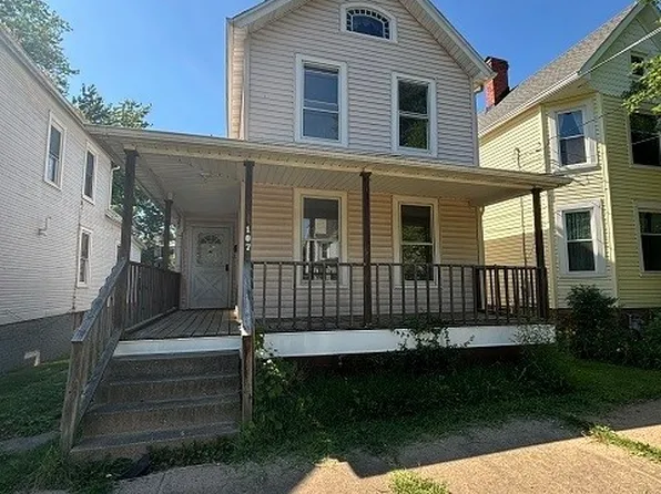 107 Knox St, Marietta, OH 45750
