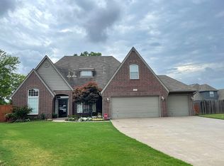 4082 S 214 East Ave, Broken Arrow, OK 74014