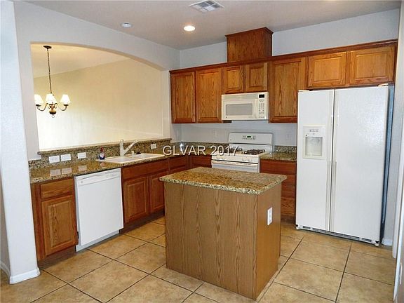 4th image of 8904 Echo Grande Dr #0