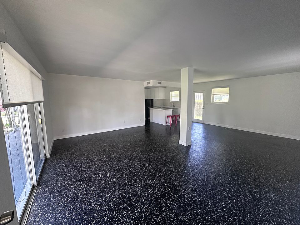living room view from the door entrance