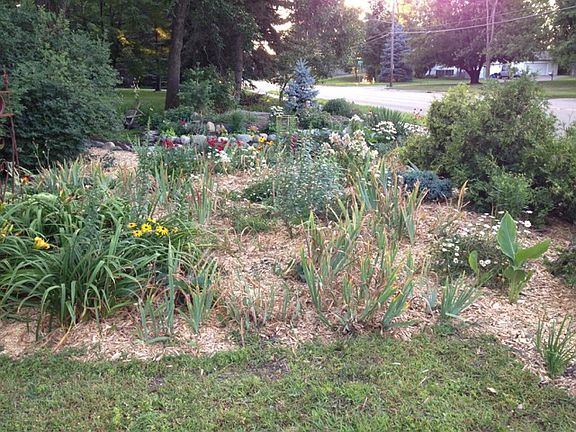 5th image of 212 County Road C W