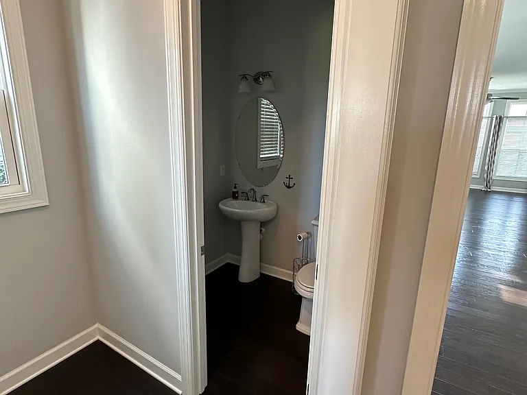 405 Old Dairy Dr — Photo 3