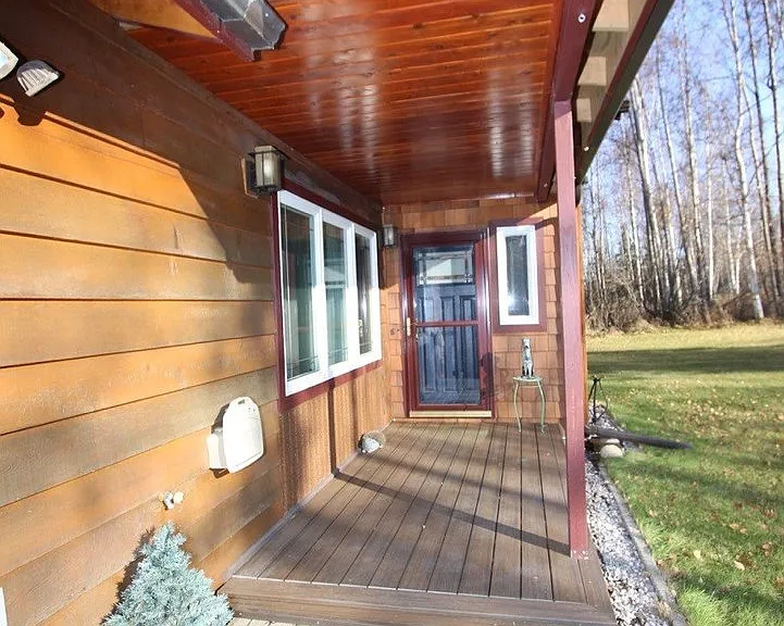 23827 Chandelle Dr — Photo 4