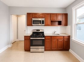 67 Halsted St, Newark, NJ