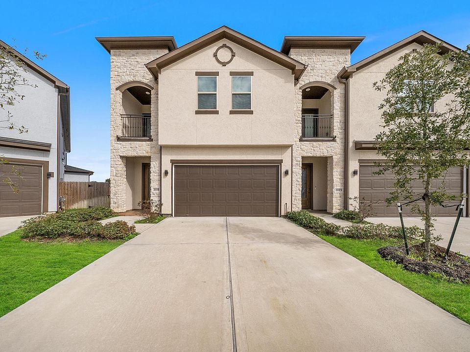1st image of 2019 Olivos St